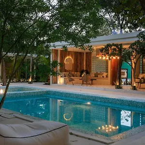  Apartamento Charming Nature-inspired With Sultry Surroundings By Stella